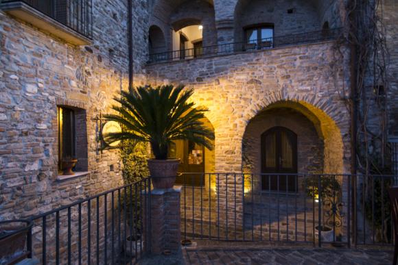 Palazzo dei Poeti, Rabatana